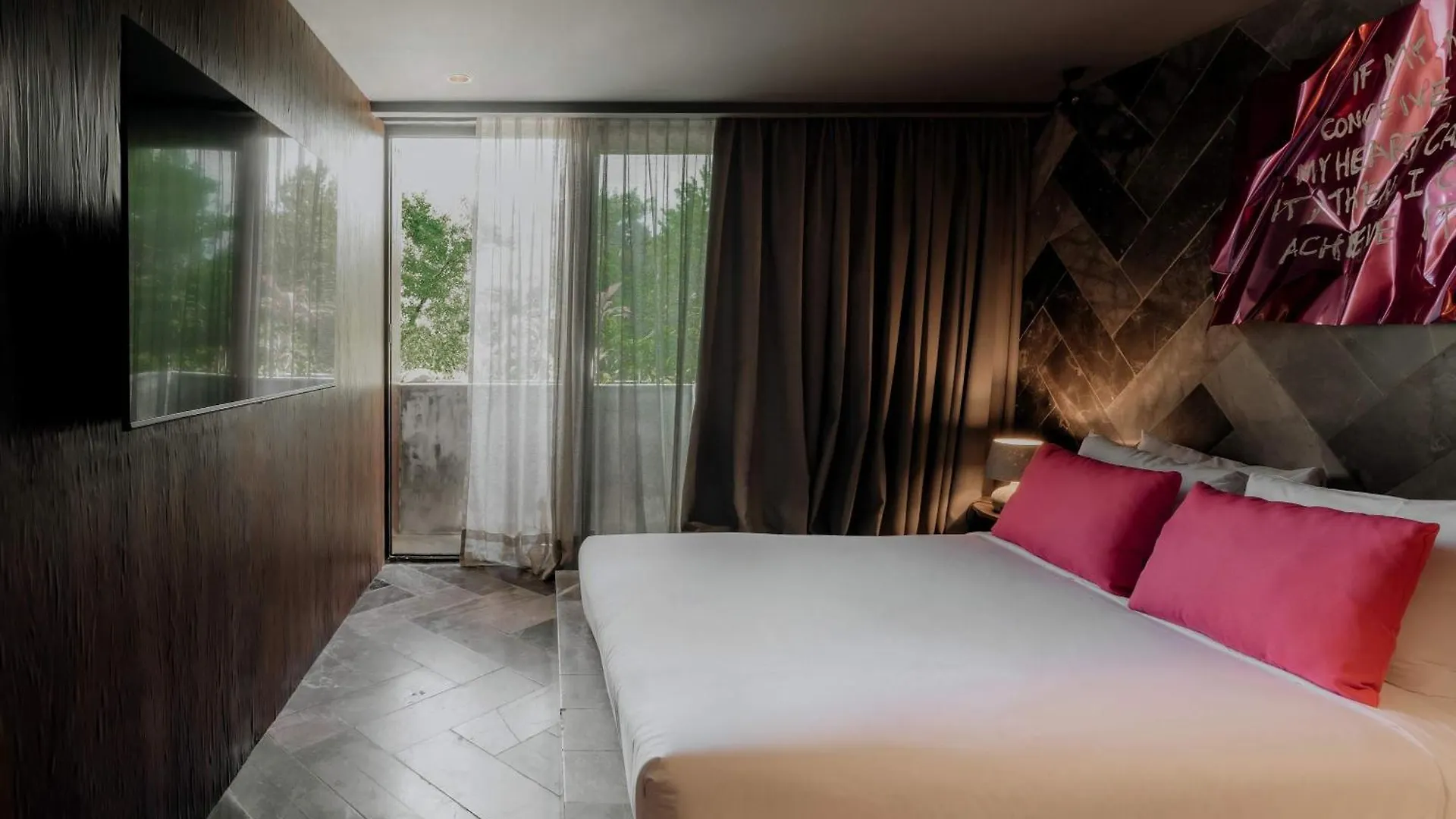 Barneys New York Residences Pink Suite Tulum