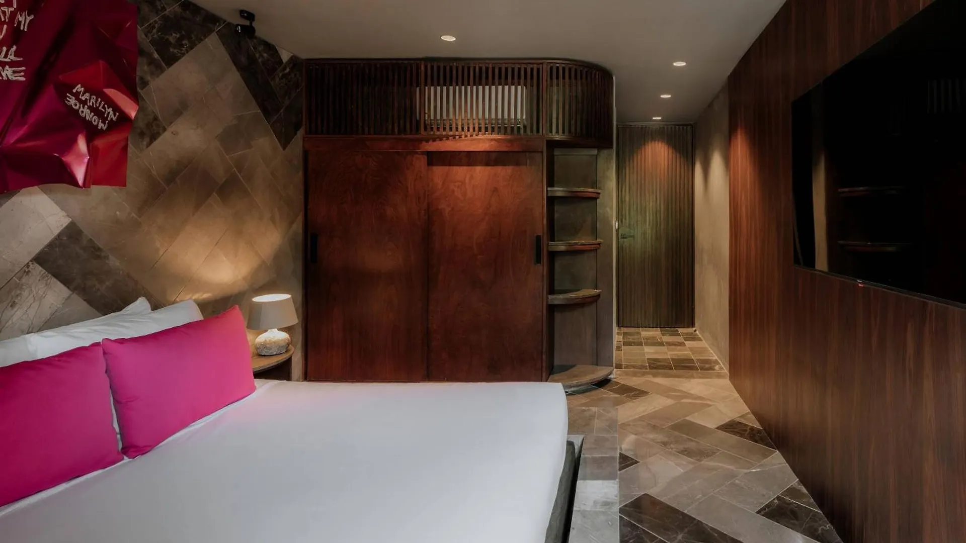 Barneys New York Residences Pink Suite Tulum 0*,