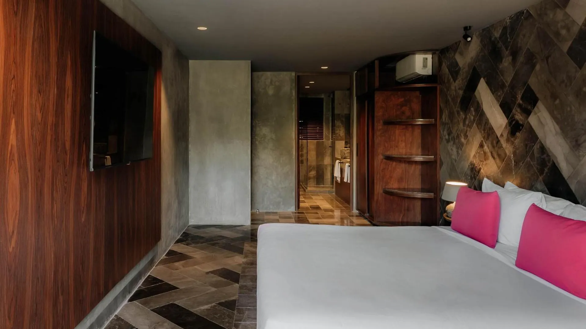 Barneys New York Residences Pink Suite Tulum
